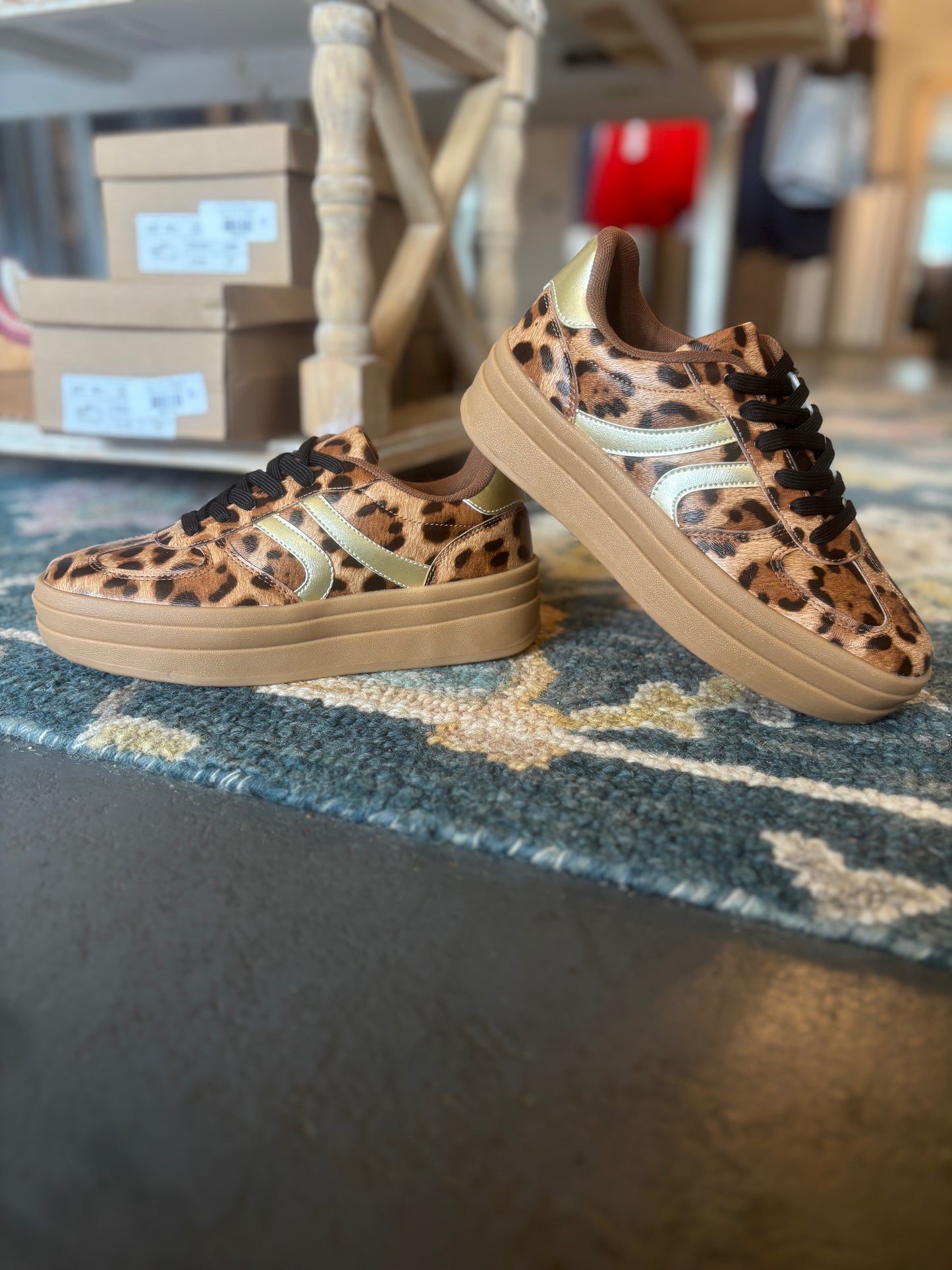 Semi Platform DB Stripe Low Sneaker