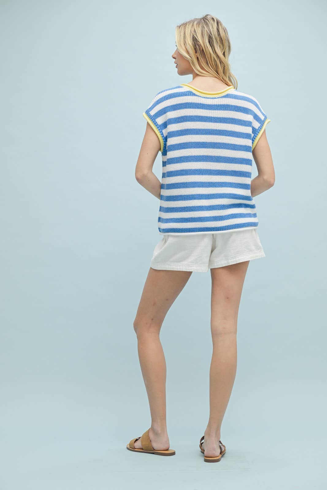 STRIPED CONTRAST SWEATER KNIT TOP