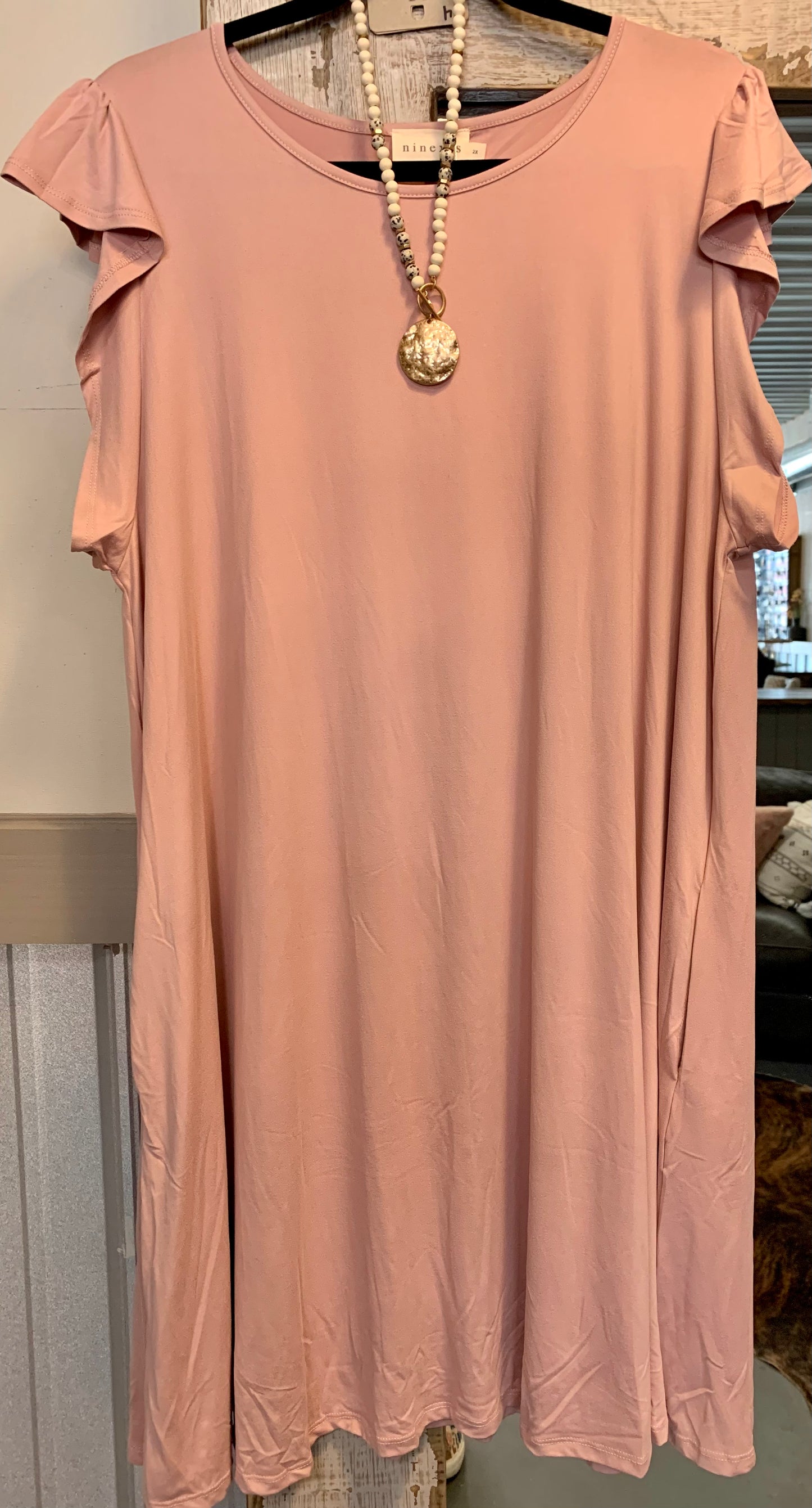 Curvy Ruffled sleeve solid dress