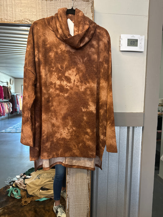 tie dye plus size turtle neck top