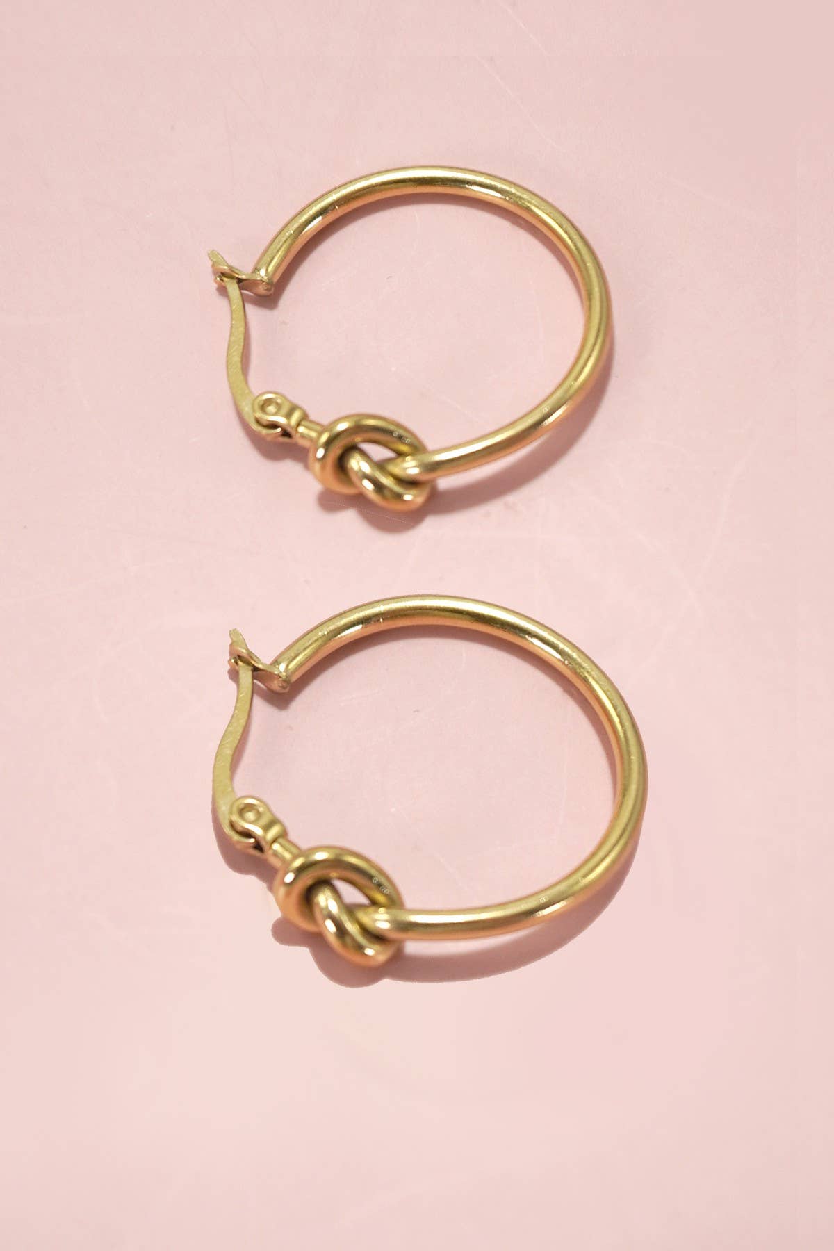 18K STAINLESS STEEL WATERPROOF TARNISHFREE  HOOPS