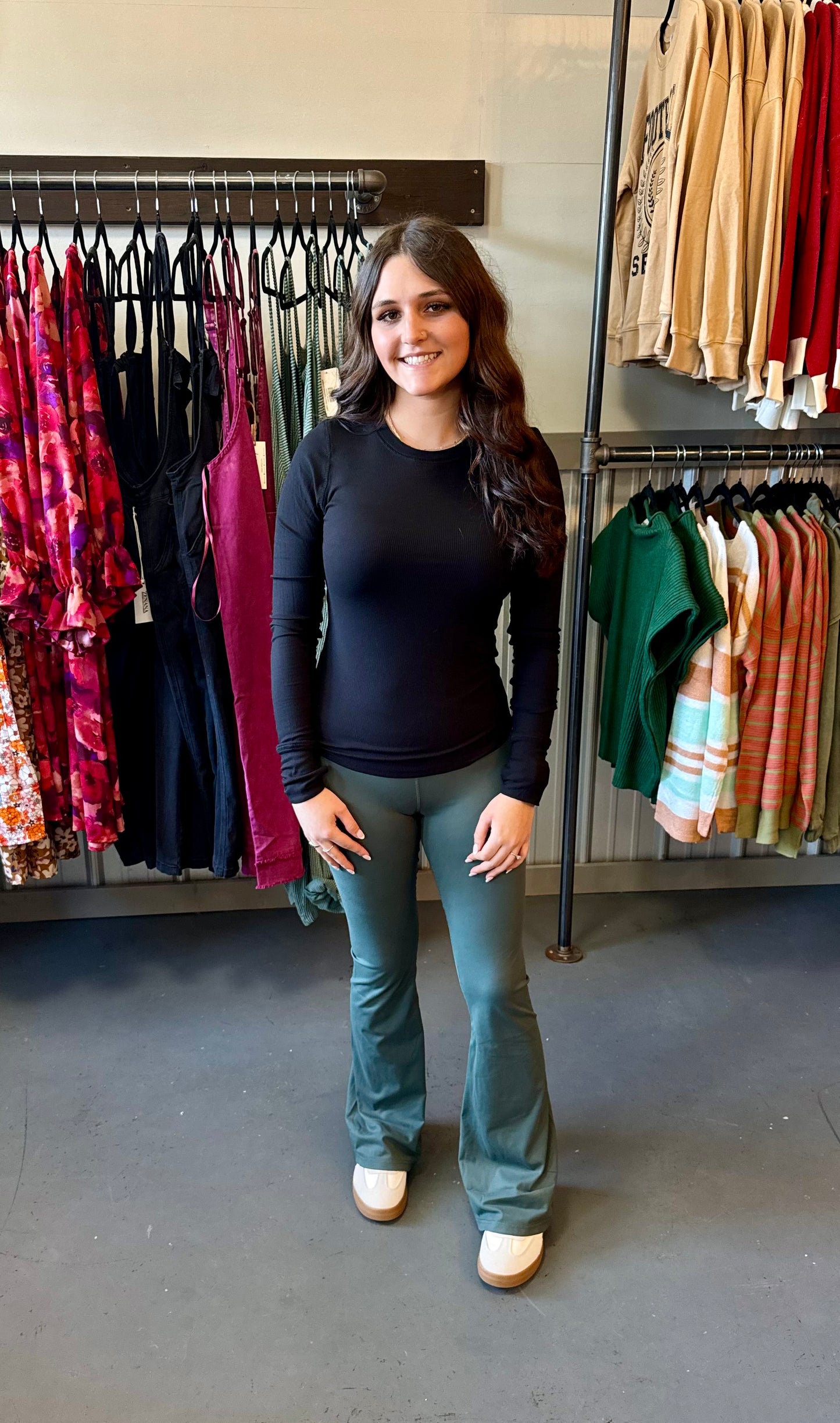 Venice Crossover Waist Yoga Pants