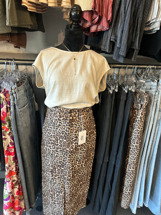 Zenana Linen Top